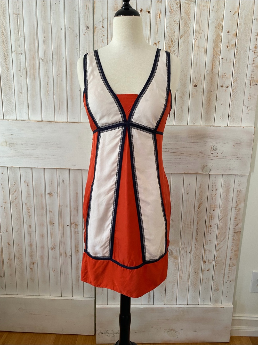 Susana Monaco Red and White Sleeveless Chemise with Navy Trim